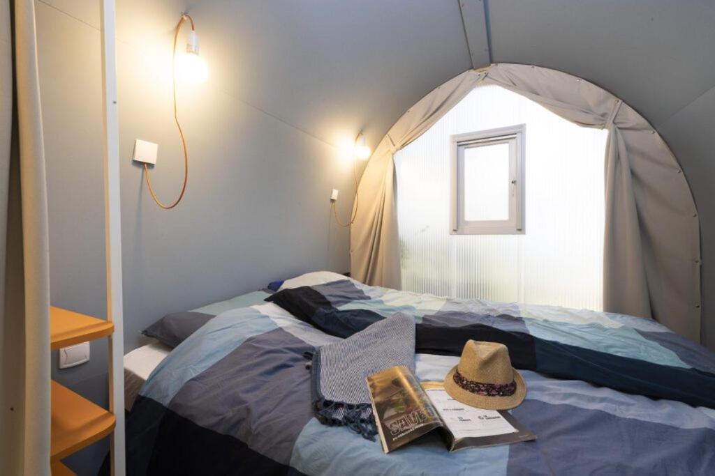 Camping Ushuaia Villages Au Bois Joli Andryes Extérieur photo
