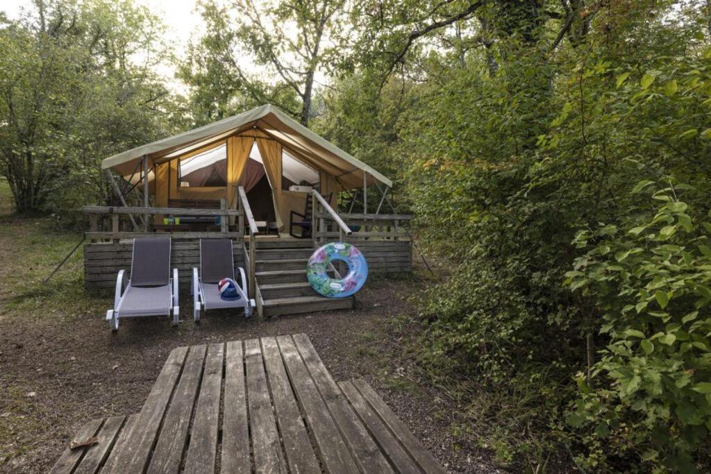 Camping Ushuaia Villages Au Bois Joli Andryes Extérieur photo